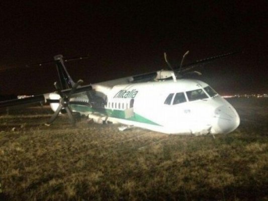 INCIDENT AVIATIC la Roma: 16 persoane rănite, după ce un avion Carpatair a ratat aterizarea